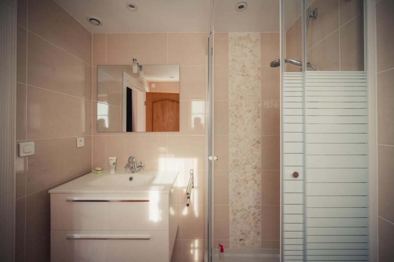 Bastide Du Bau Reddoun, Chambres D'Hotes, Maison D'Artiste En Provenceカリアン エクステリア 写真